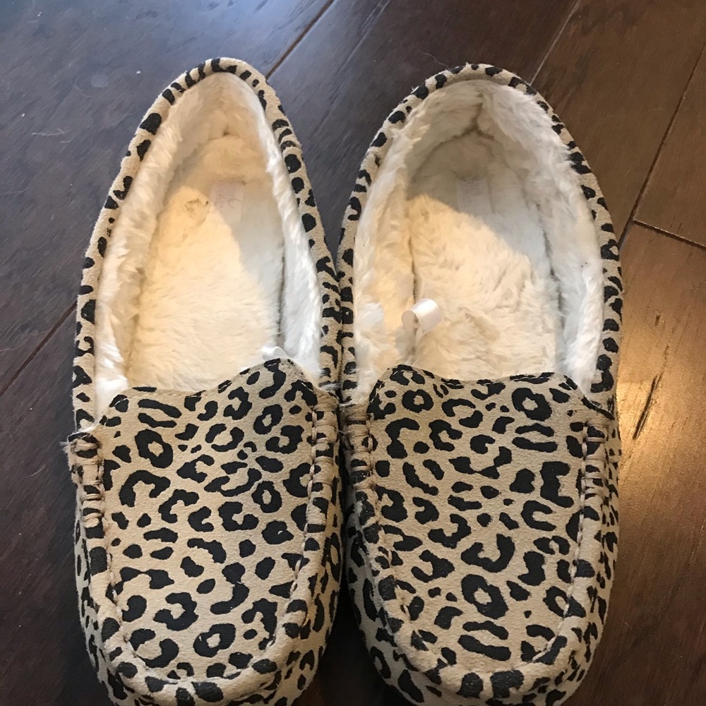 Leopard print moccasins